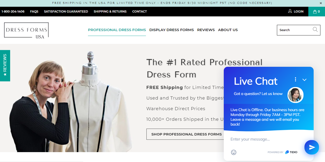 Dress Form USA's homepage engaging website visitors using live chat software